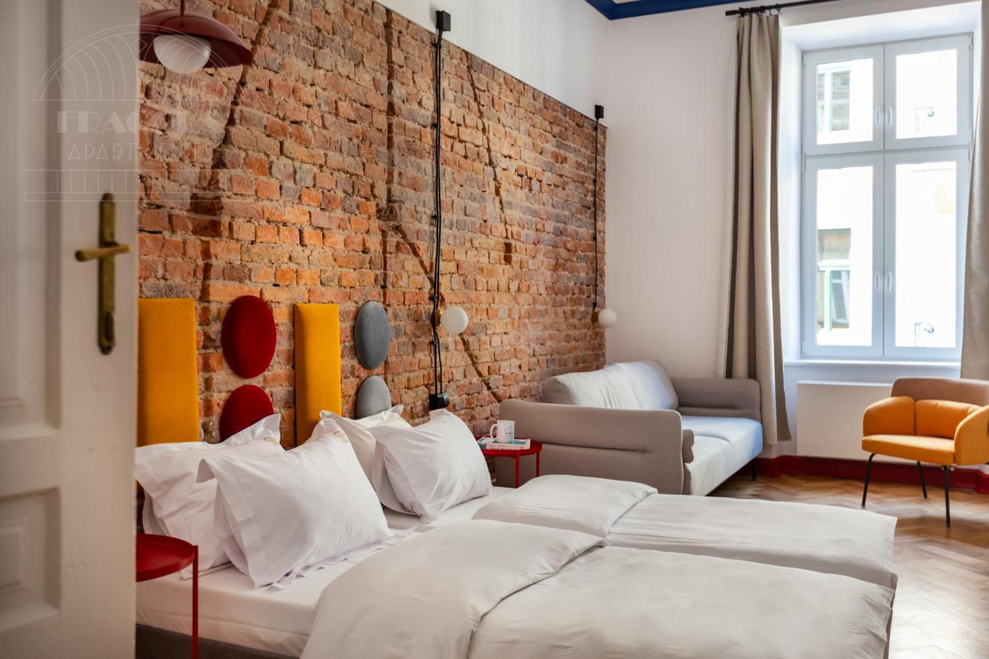 Spacious City Center Family Apartments Krakow Exterior photo