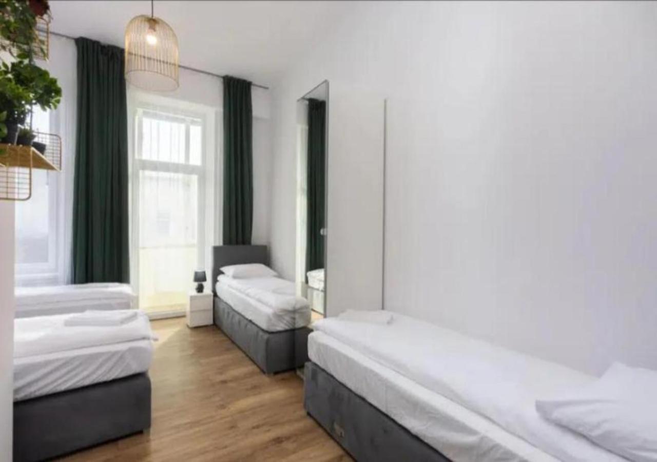 Spacious City Center Family Apartments Krakow Exterior photo